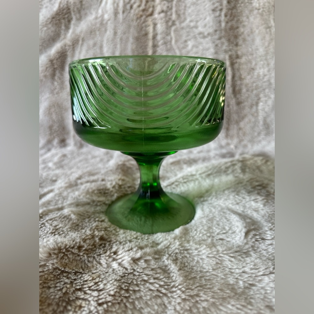 Vintage E.O Brody Co. Green Glass Bowl